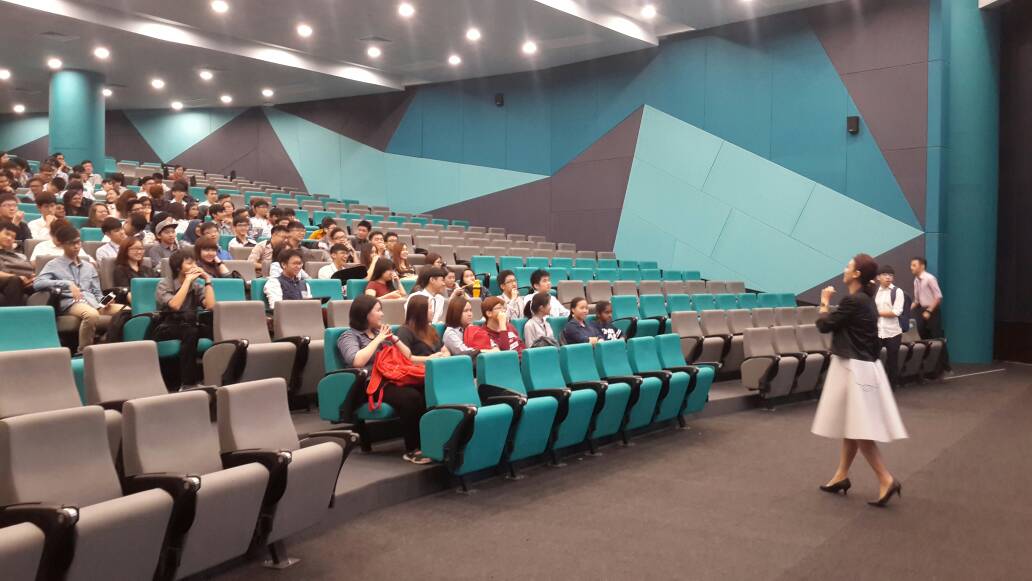 L’Oréal Paris: The Glory Years cover